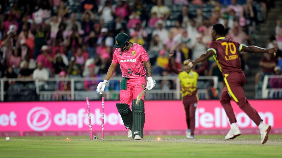 SA vs WI Highlights, 3rd T20I: West Indies wins rain-marred last-over thriller by six runs